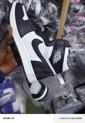 Air Jordan 1 High Sneakers – Sizes 38-45