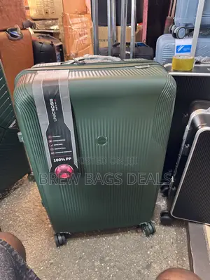 Premium Quality Unicross 30 Inches Single Large Size Traveling Bag.