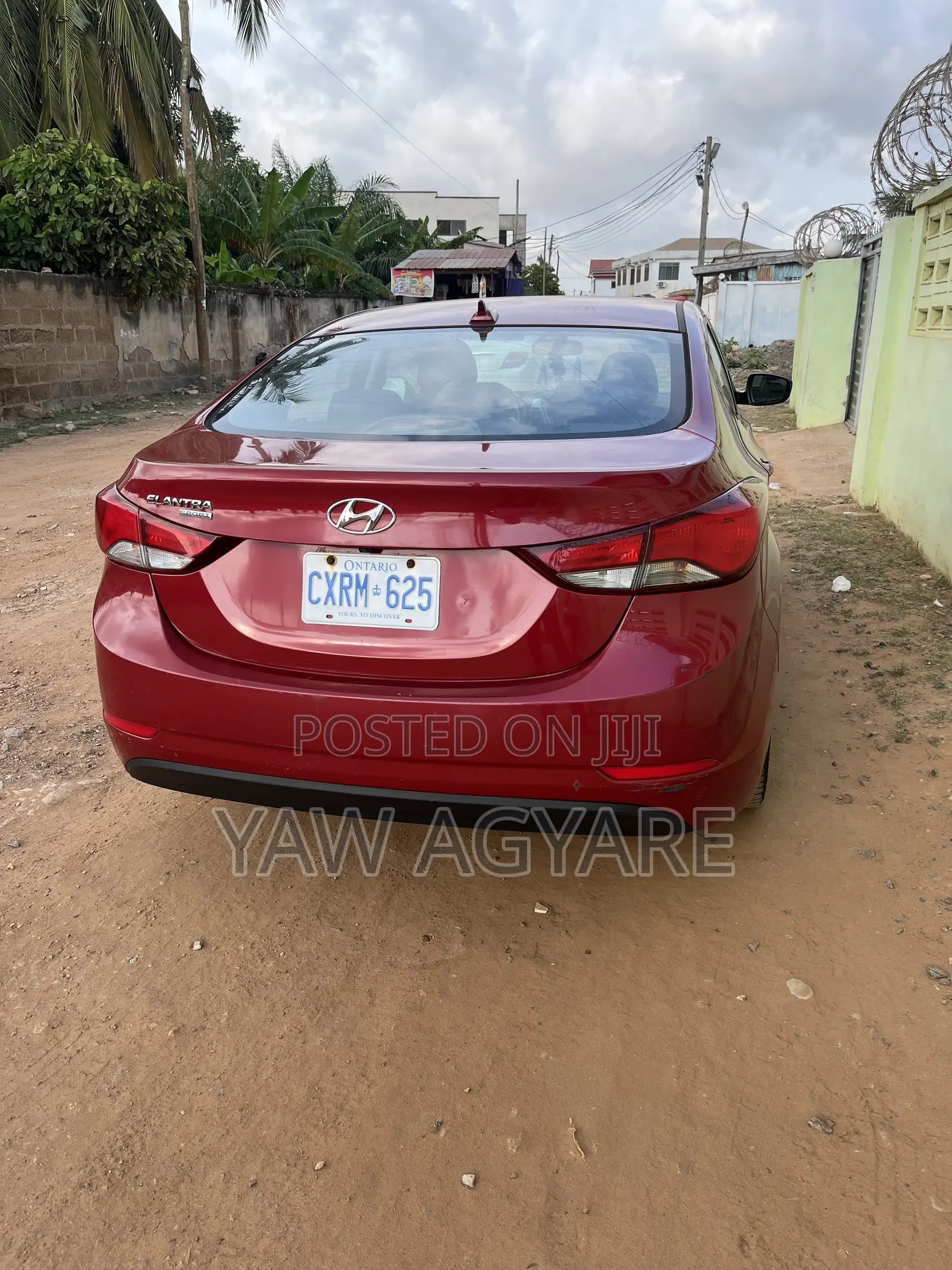 Hyundai Elantra SE Sedan FWD (1.8L 4cyl 6M) 2016 Red
