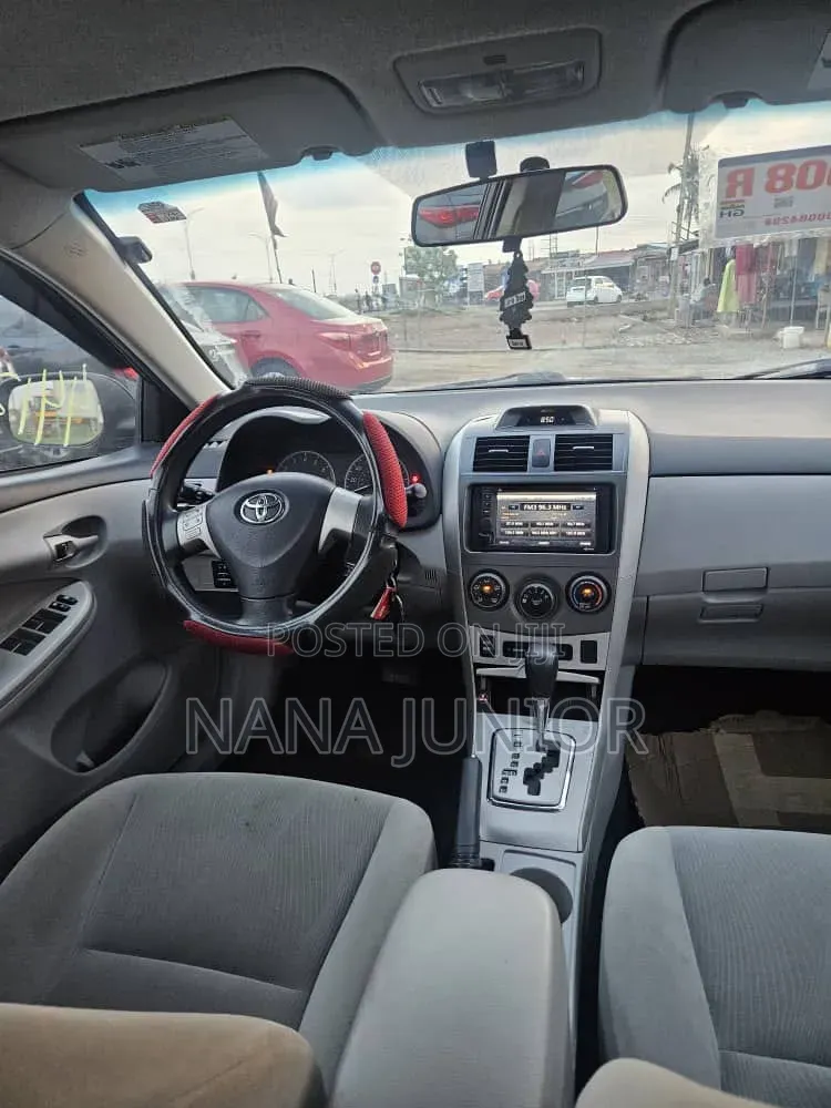 Toyota Corolla 2013 Blue