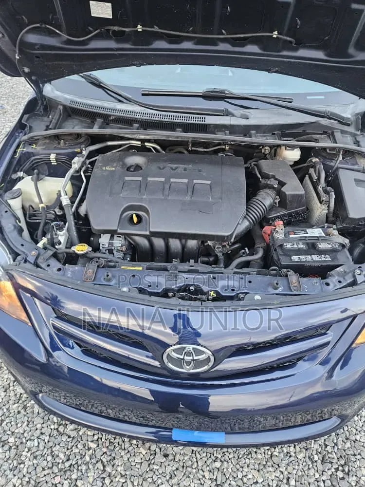Toyota Corolla 2013 Blue