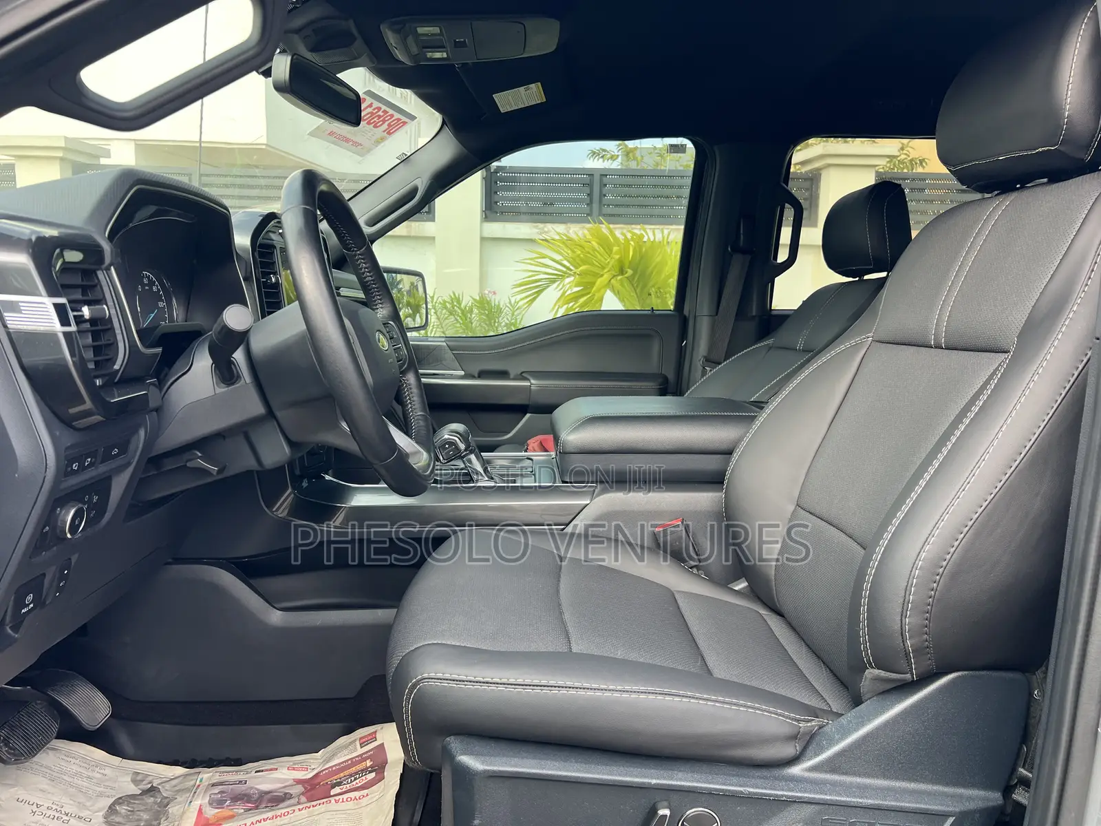 Ford F-150 XLT 2021 Gray