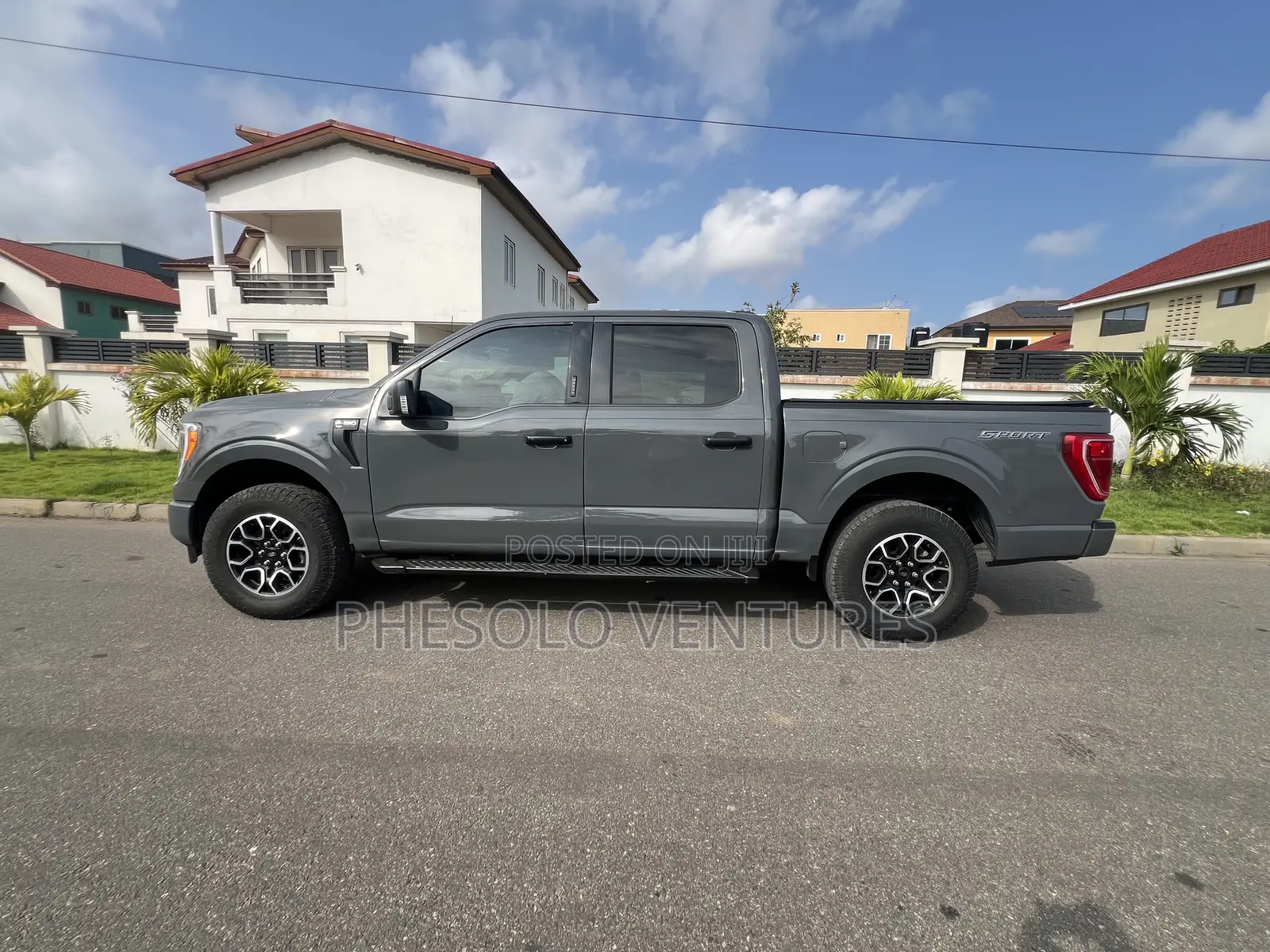 Ford F-150 XLT 2021 Gray