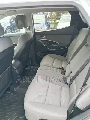 Hyundai Santa Fe 2016 White