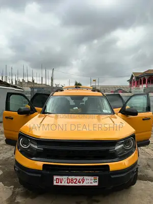 Ford Bronco 2023 Yellow