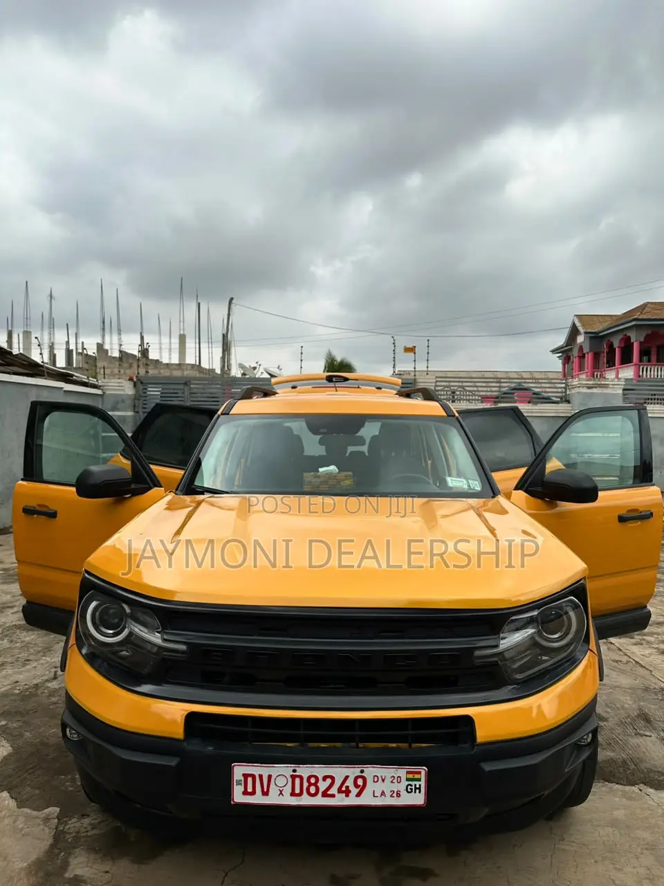 Ford Bronco 2023 Yellow