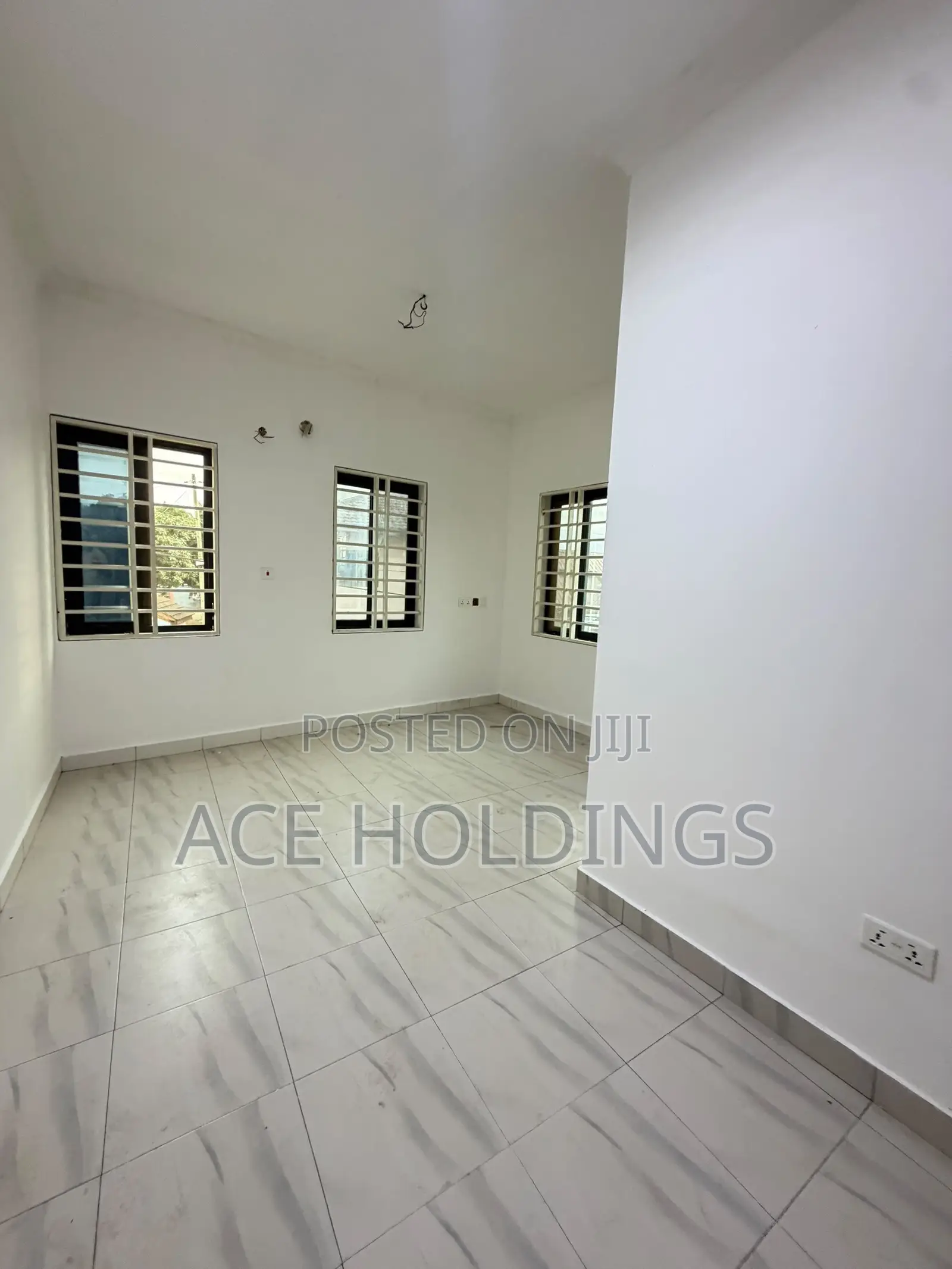 2bdrm Apartment in Ashaley Botwe, Little Roses Area for rent