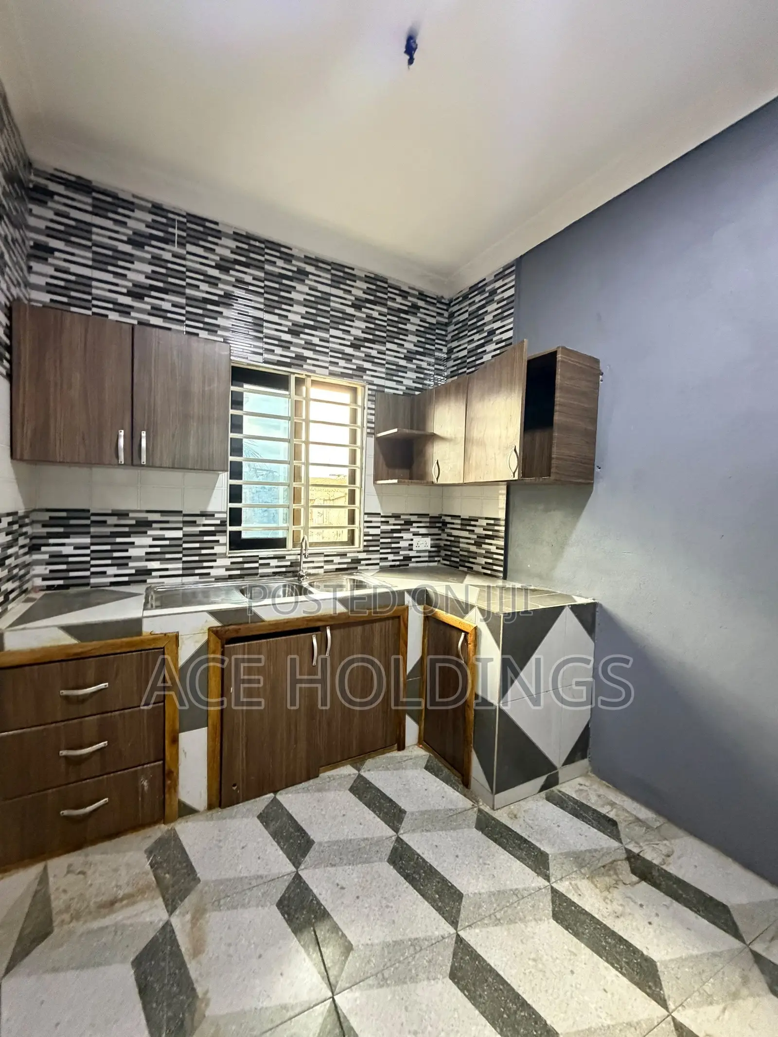2bdrm Apartment in Ashaley Botwe, Little Roses Area for rent