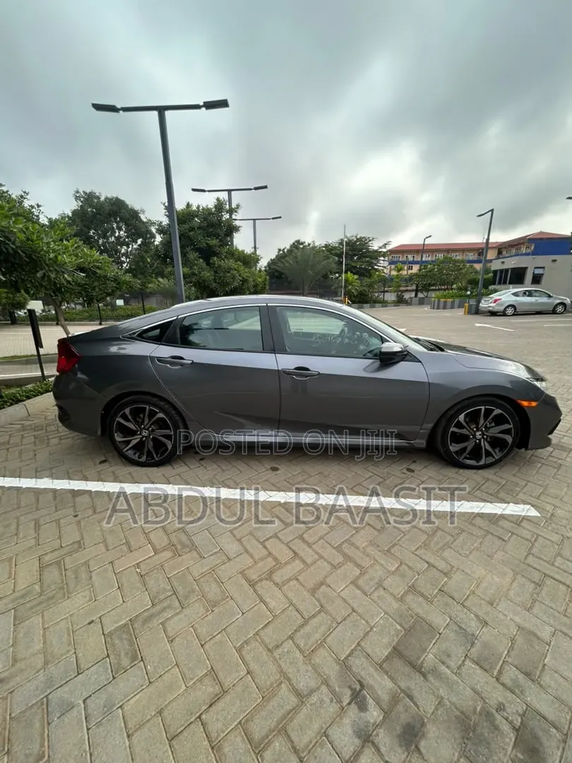 Honda Civic 2021 Gray