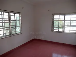 2bdrm Apartment in Abuakwa Manshia for rent