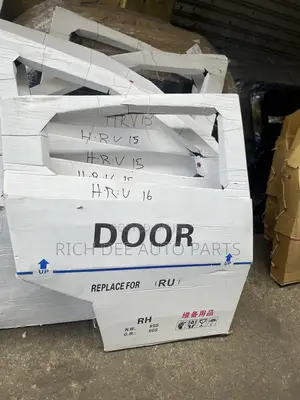 Honda HR-V 2016, 2017, 2018, 2019, 2020, 2021, 2022, 2023 Doors Back