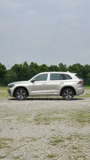 Geely Monjaro 2026 Silver