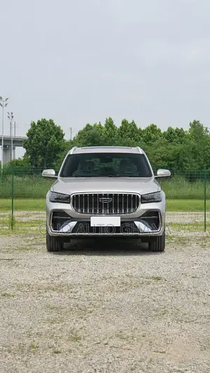 Geely Monjaro 2026 Silver