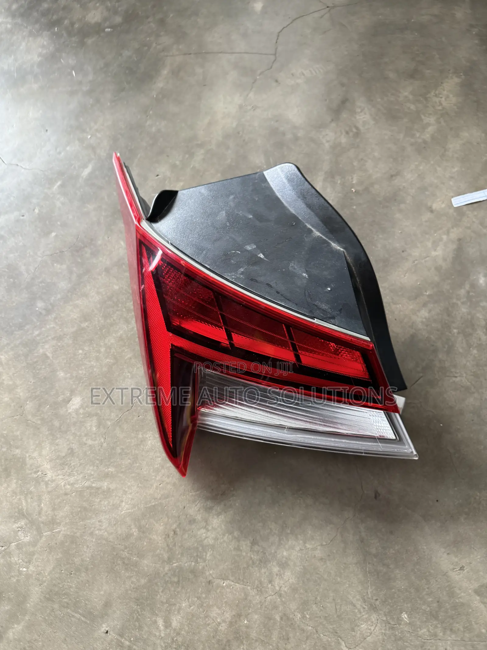2021-2024 Hyundai Elantra Lh Tail Light