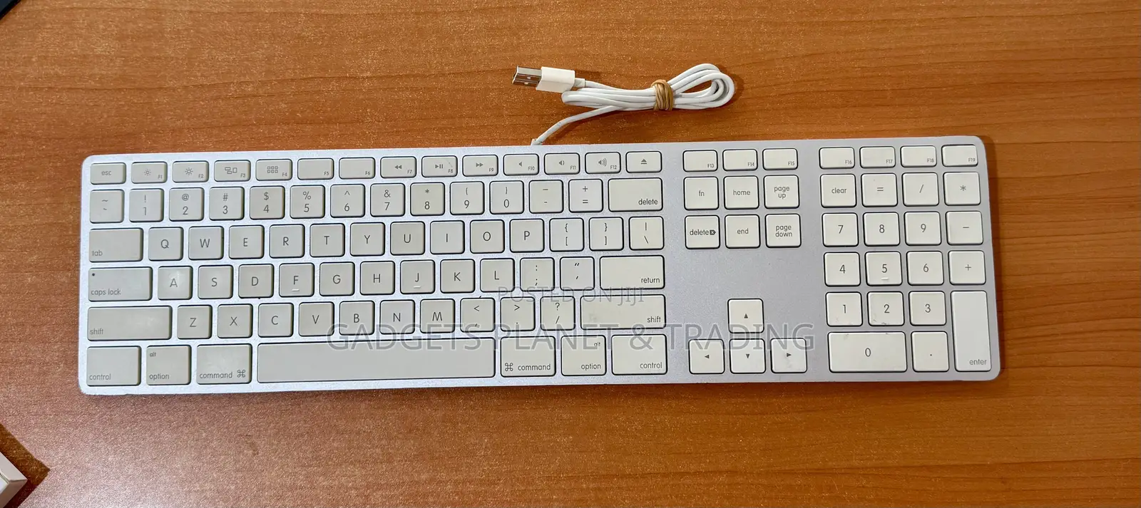 Apple White Aluminum USB Wired Keyboard A1243 - USED