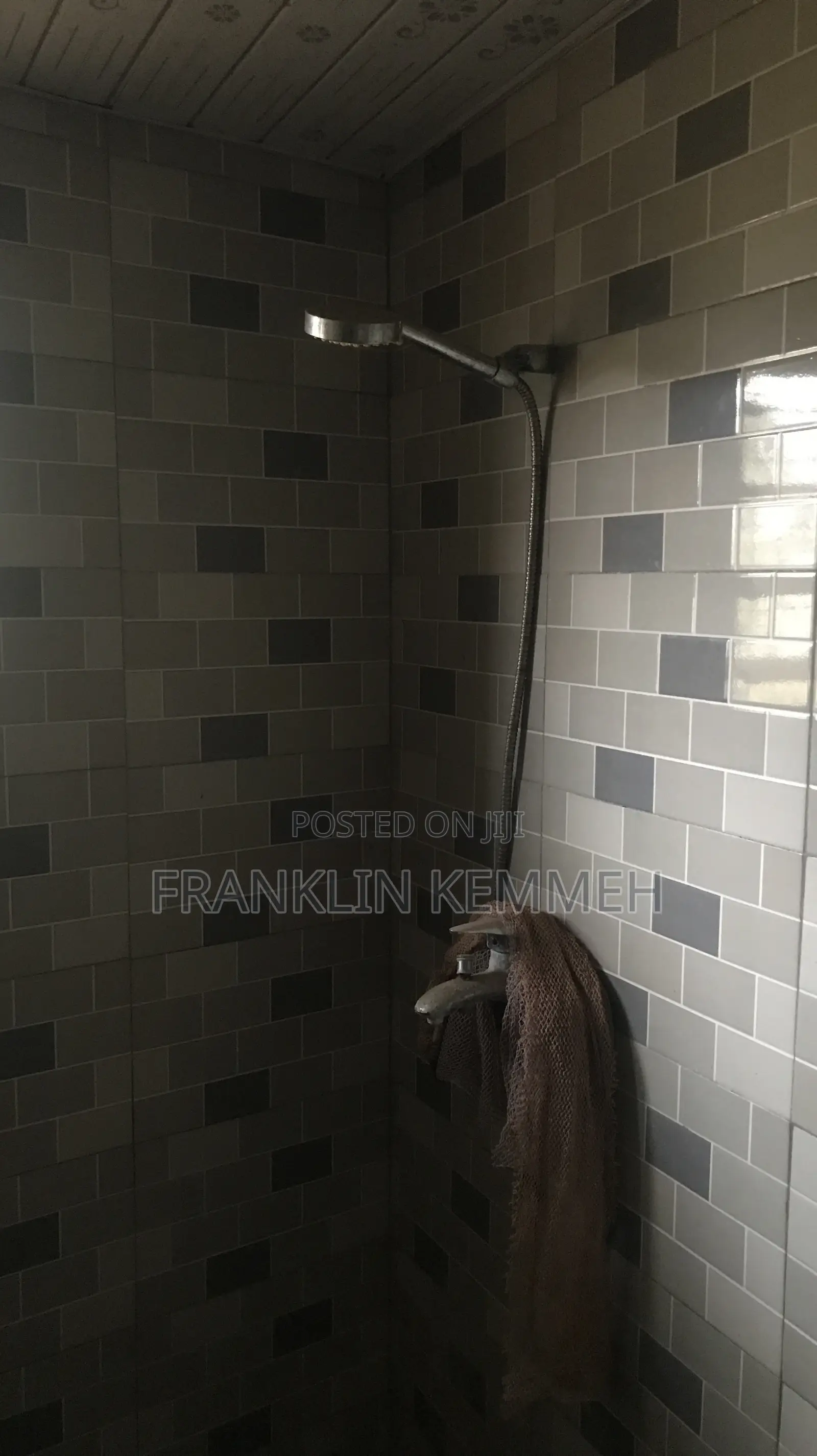 1bdrm Apartment in Franklin & My Honest, Baah Yard for rent
