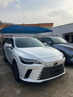 Lexus RX 350h Premium Plus AWD 2024 White