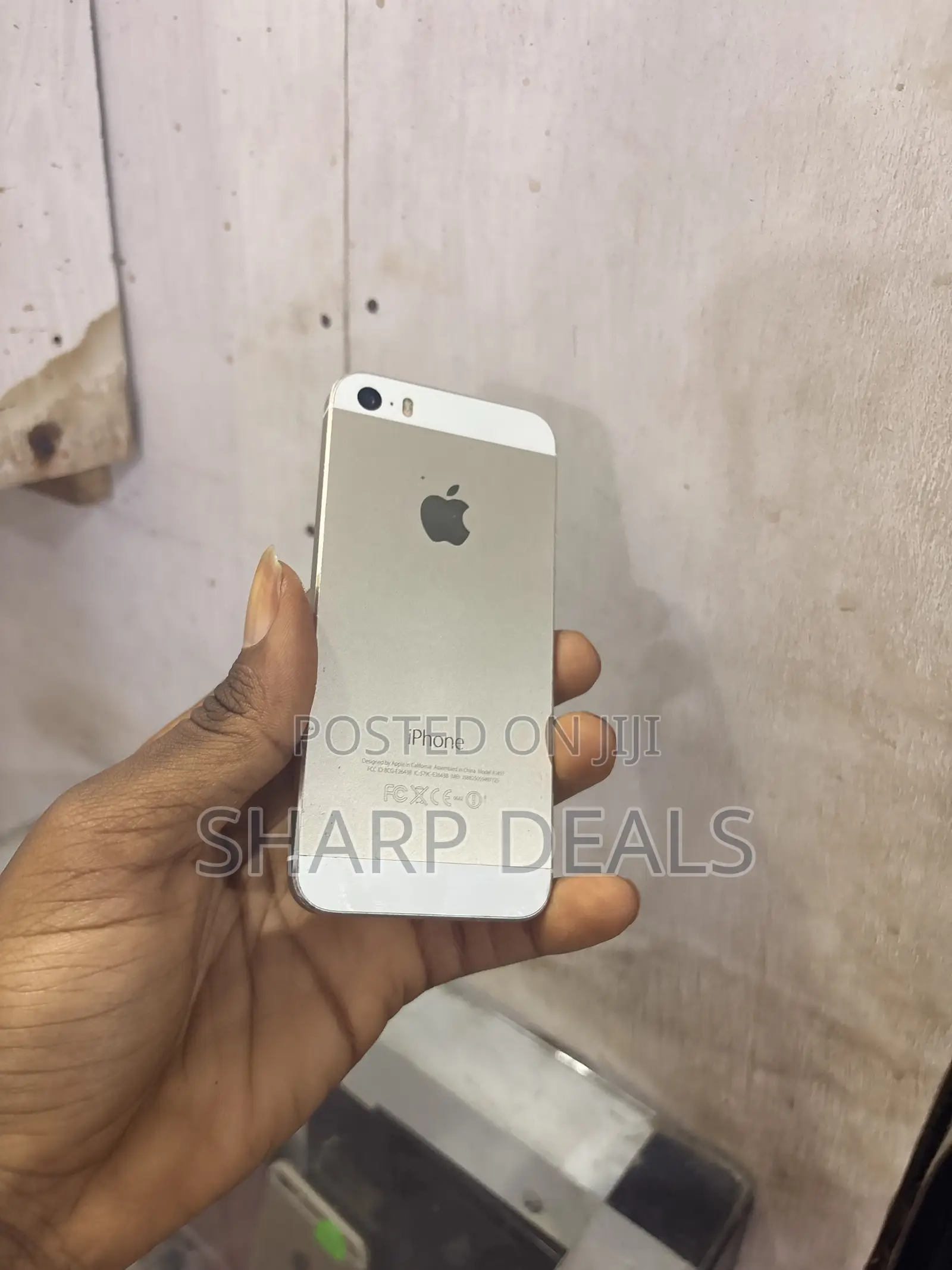 Apple iPhone 5s 32 GB Gold