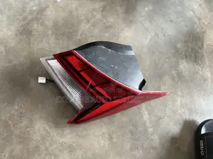 21 22 23 2021-2023 Hyundai Elantra Taillight Tail Lamp OEM