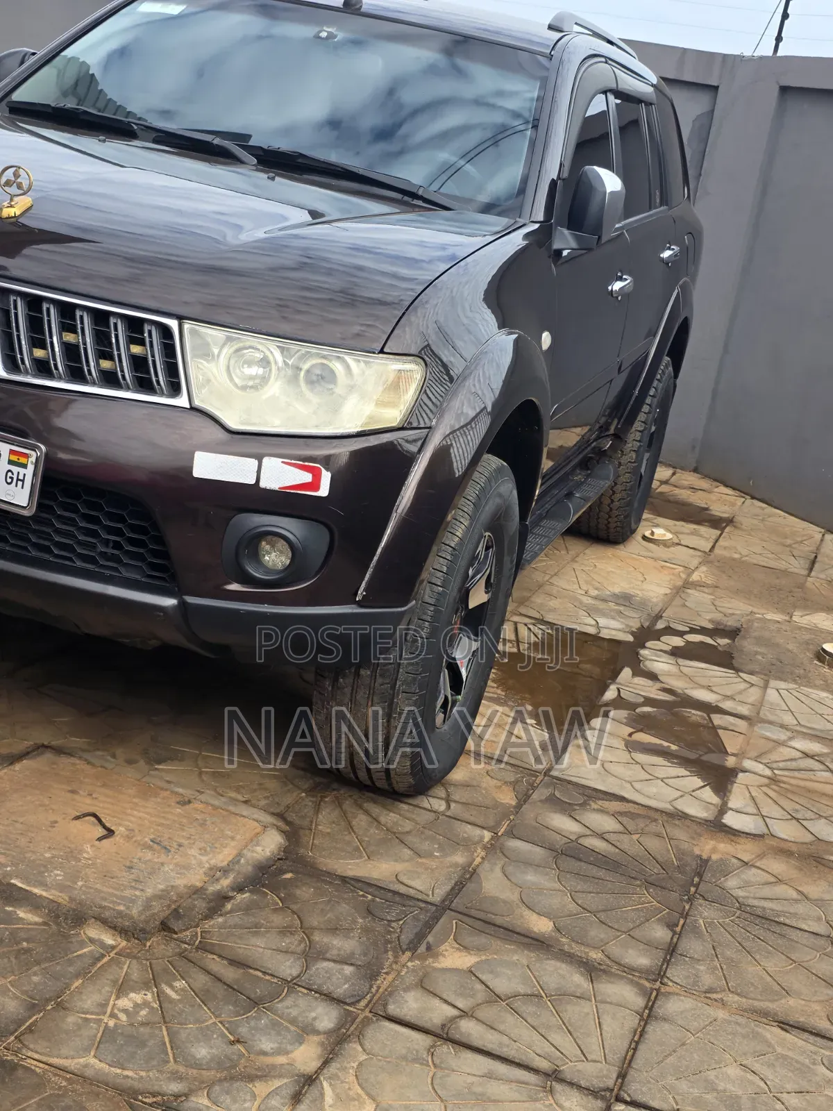 Mitsubishi Pajero Sport 2013 Brown