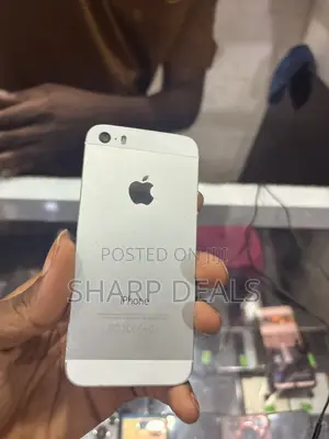 Apple iPhone 5s 32 GB White