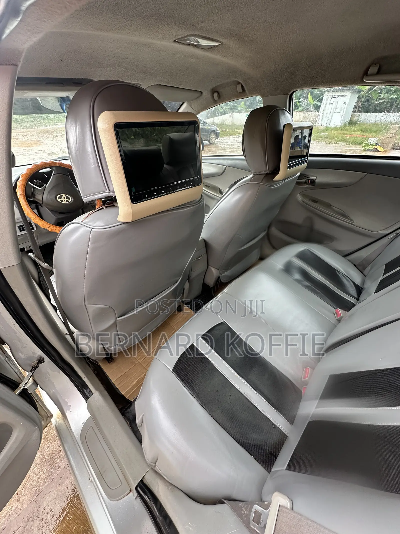 Toyota Corolla 2009 Silver