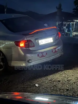 Toyota Corolla 2009 Silver
