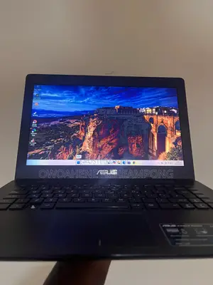Laptop Asus 8GB Intel HDD 500GB