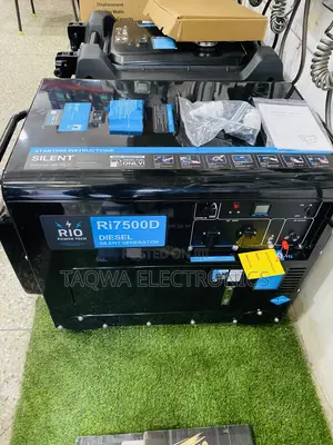 14.5L Fuel Tank Rio 5.5KVA Diesel Silent Generator