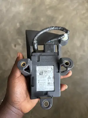 2018 Honda CRV Rear Left Side Blind Spot Radar Sensor OEM