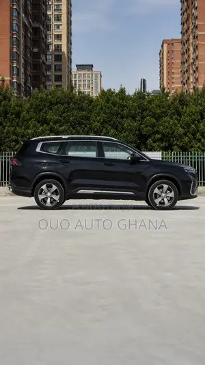 Geely Okavango 2025 Black