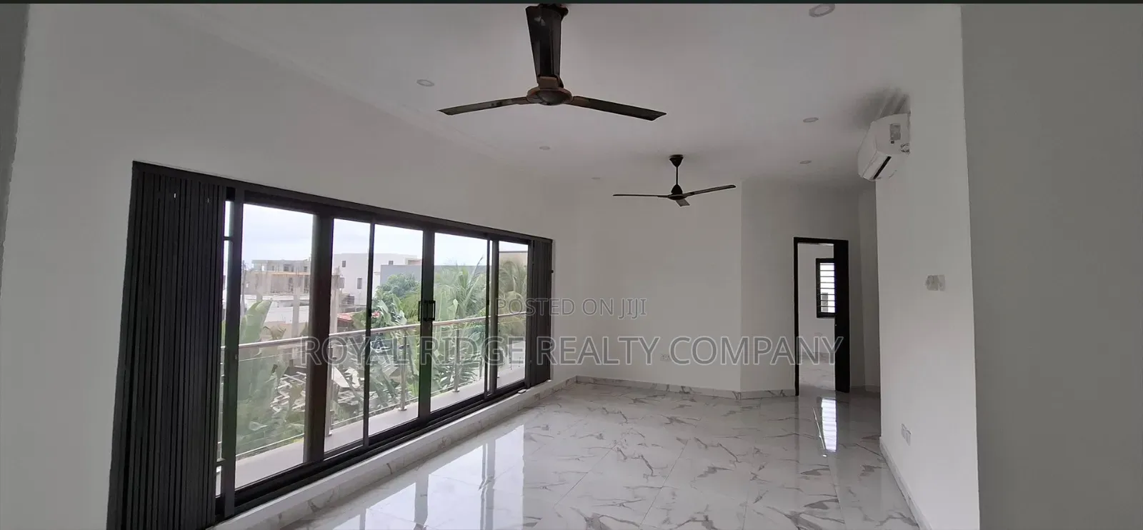 Furnished 5bdrm House in Burma Hills Close To, Accra Metropolitan