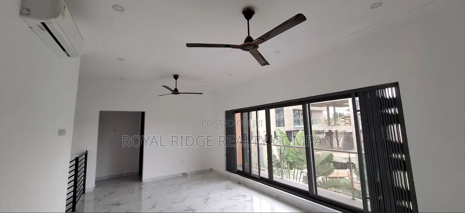 Furnished 5bdrm House in Burma Hills Close To, Accra Metropolitan