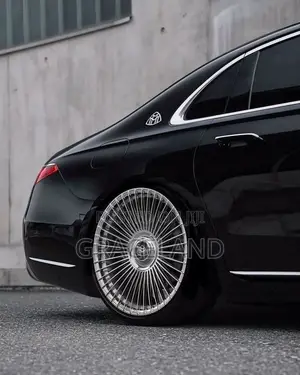 This Is Original Mercedes Benz Alloy Rims 19-20-21 Inches Available