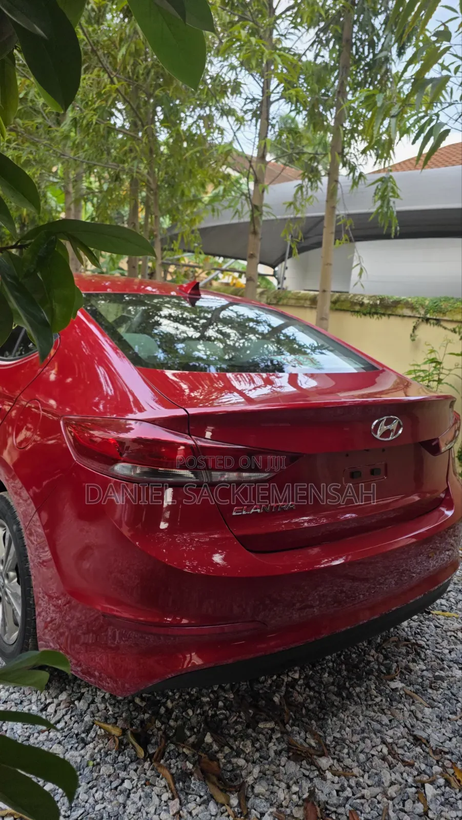 Hyundai Elantra 2017 Red