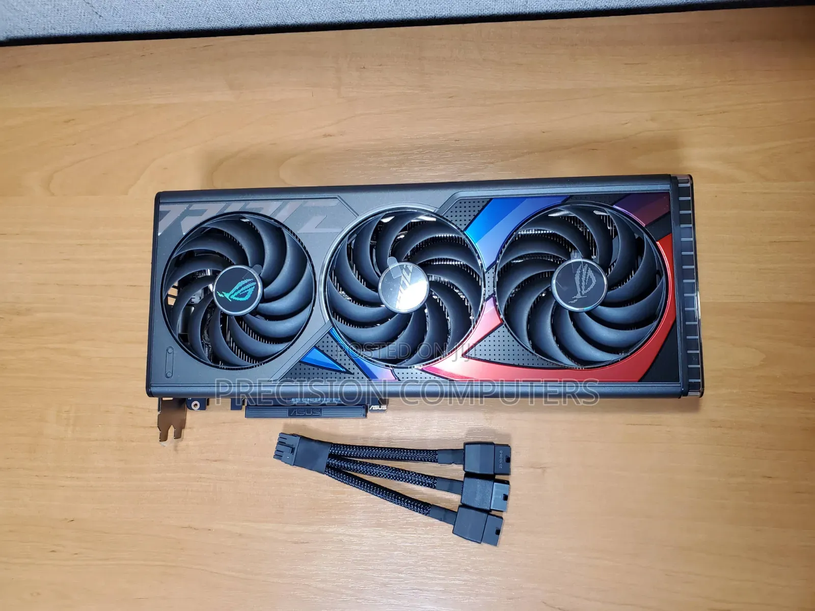 ASUS RoG Strix RTX 4070ti 12gb