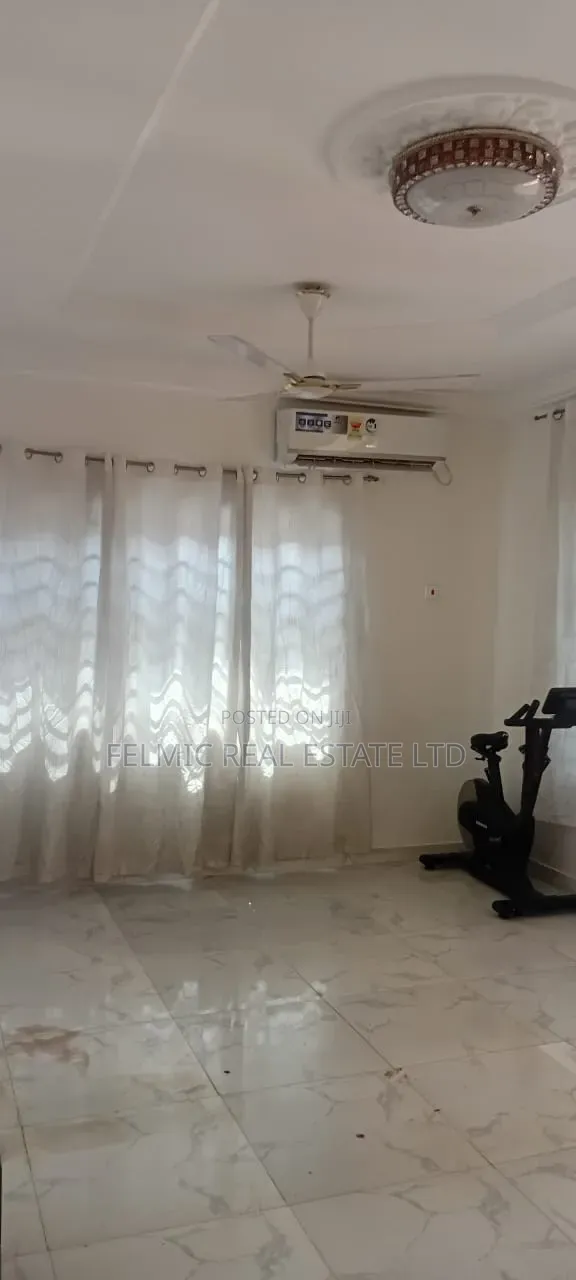 5bdrm Duplex in Tantra Hills, Unity Closed for rent