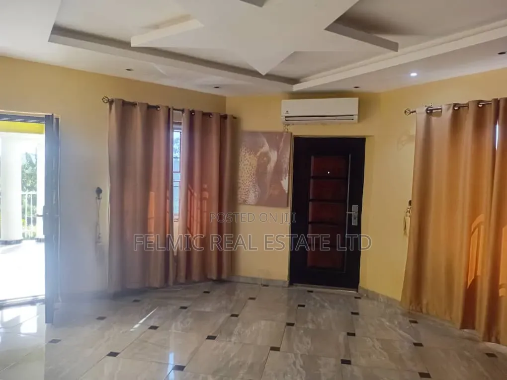 5bdrm Duplex in Tantra Hills, Unity Closed for rent