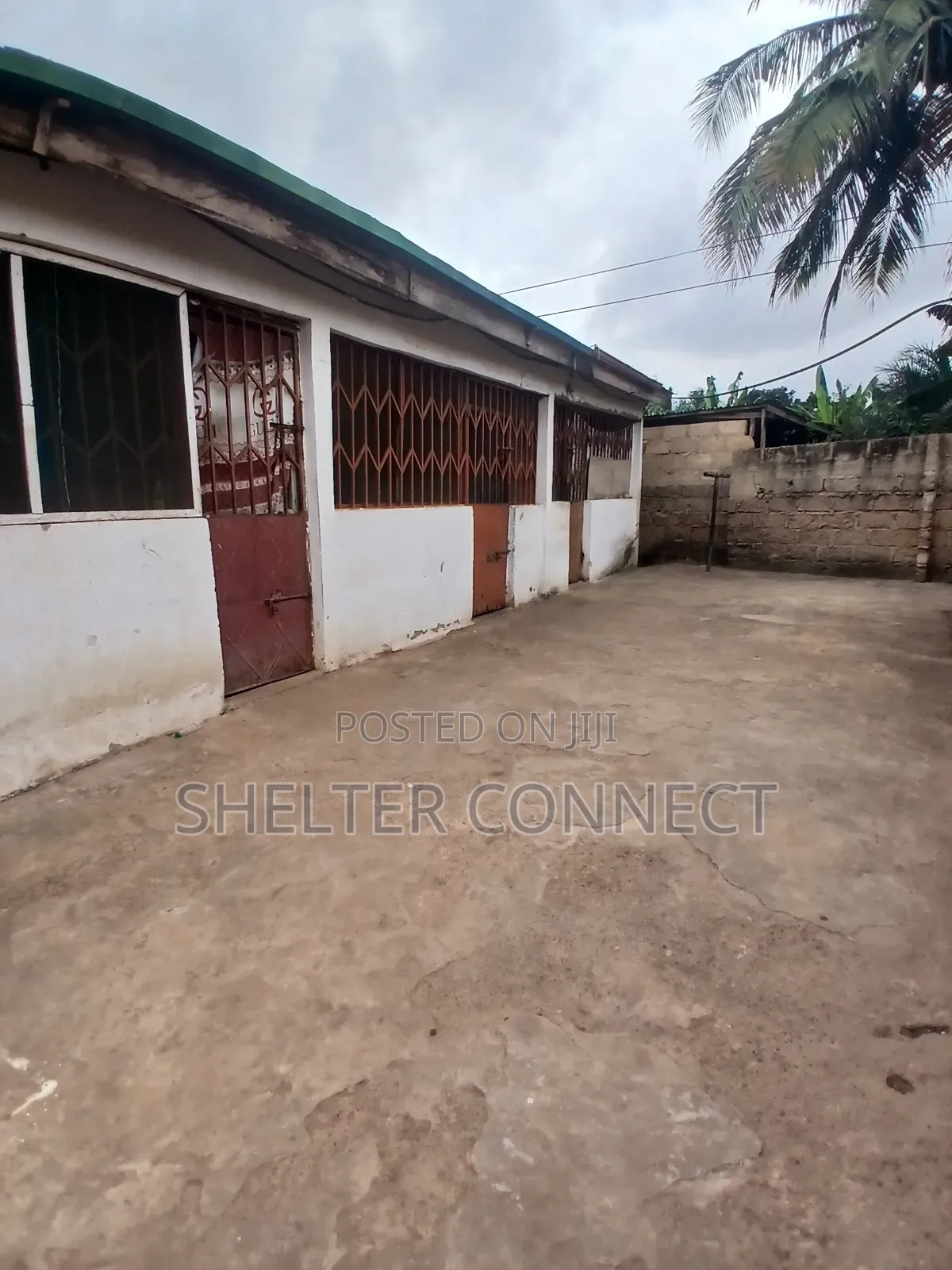 1bdrm Apartment in Oyarifa, Ghana Flag for rent