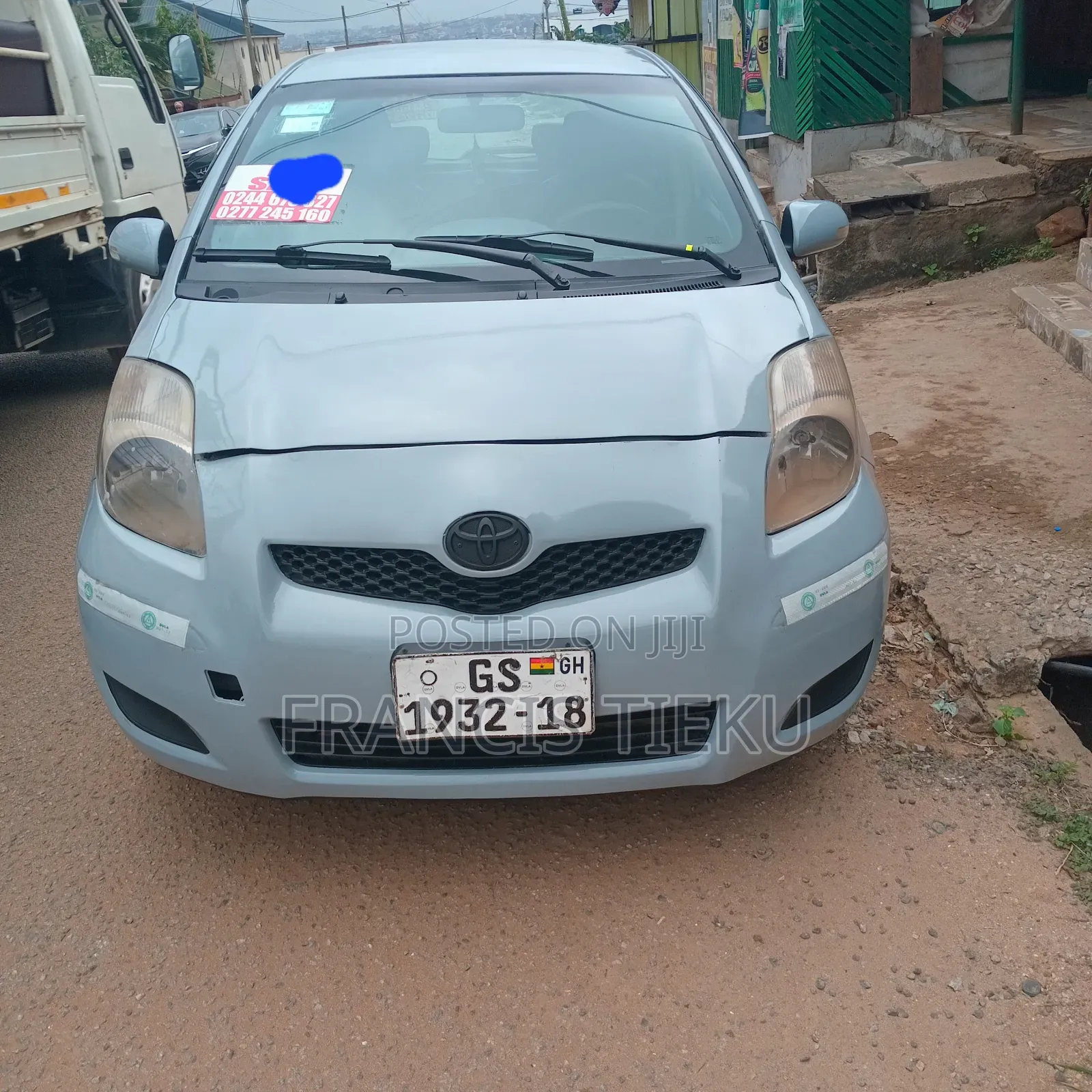 Toyota Vitz 2012
