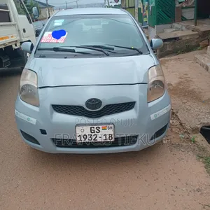 Toyota Vitz 2012