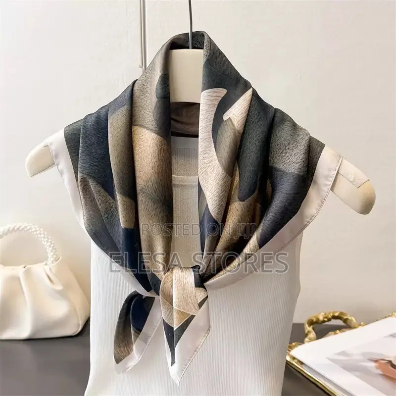 70 Cm Scarfs