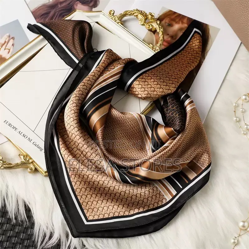 70 Cm Scarfs