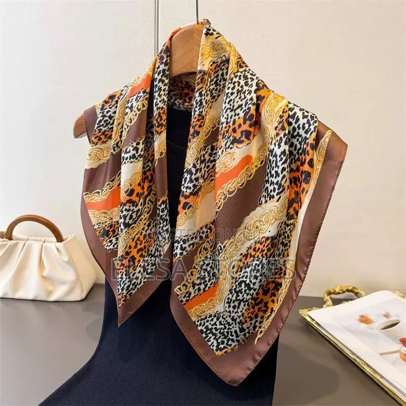 70 Cm Scarfs