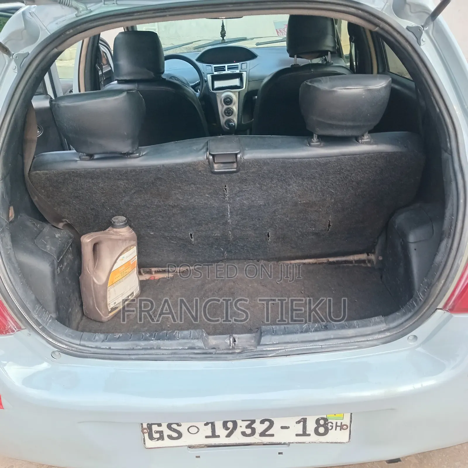 Toyota Vitz 2012