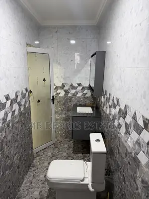 3bdrm Apartment in Westhills Mall for rent