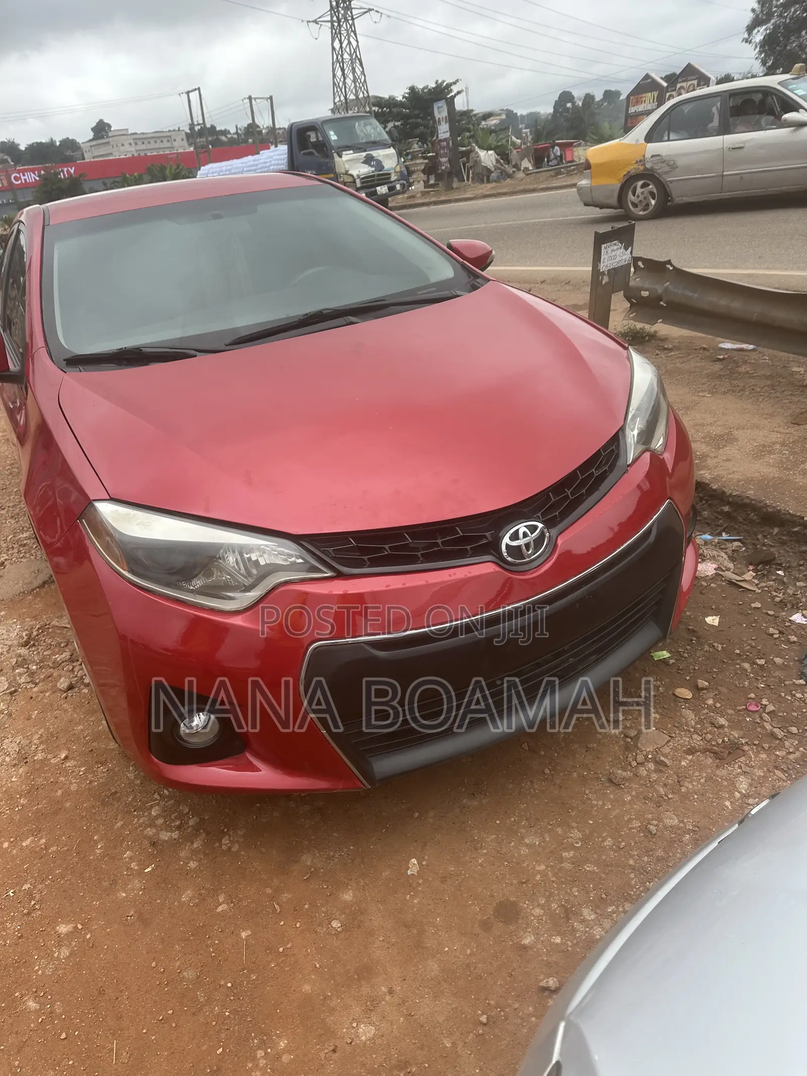 Toyota Corolla 2016 Red