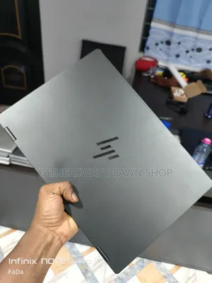 Laptop HP OmniBook Ultra Flip 16" 16GB Intel Core Ultra 7 SSD 512GB