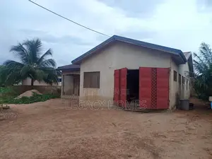 4bdrm House in New Bortiano, West Hills Mall Area for sale