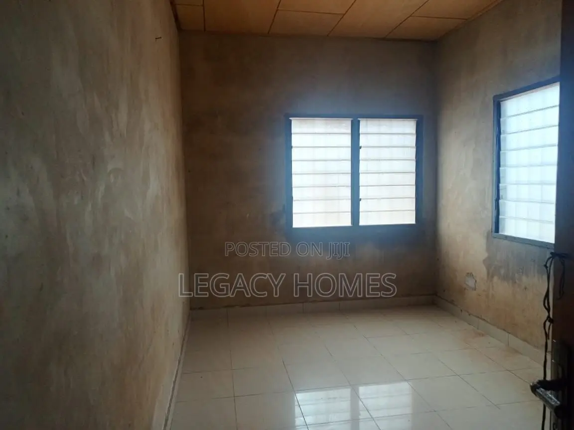 4bdrm House in New Bortiano, West Hills Mall Area for sale